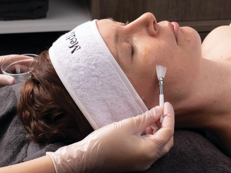 Medik8 chemische peeling schoonheidssalon
